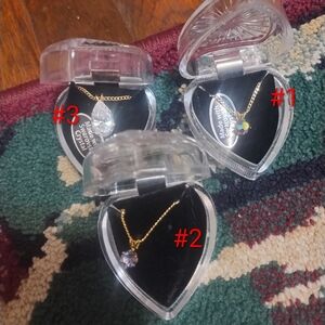 NEW NECKLACE MADE W/SWAROVSKI CRYSTAL-WINNER CHOICE